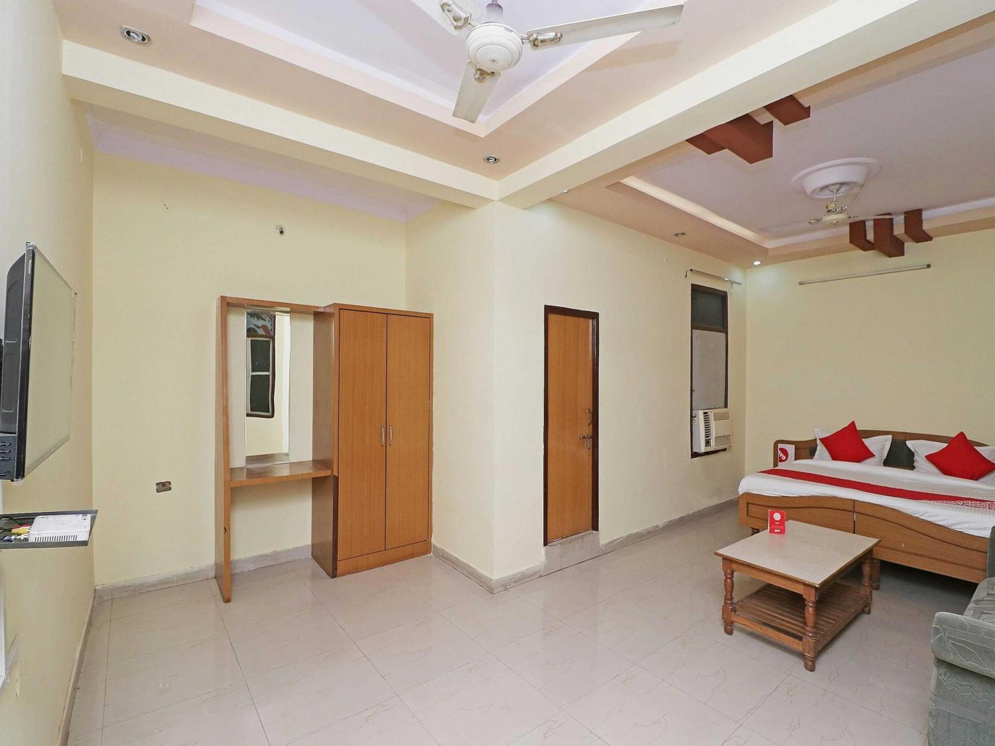 Hotel Oyo Flagship 12775 Bharat Plaza Kota  Exterior foto